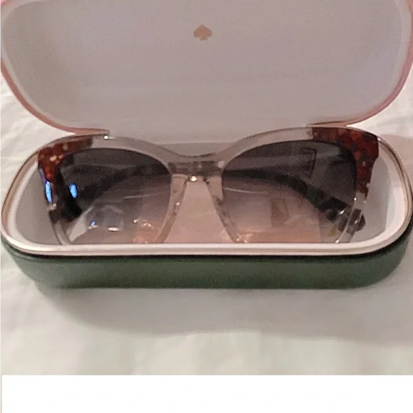 kate spade Alexane Sunglasses - Picture 5 of 14